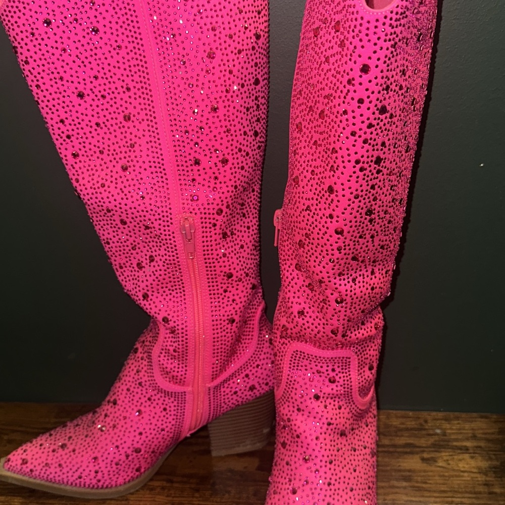 SHEIN Vibrant Pink Rhinestone Heeled Boots
